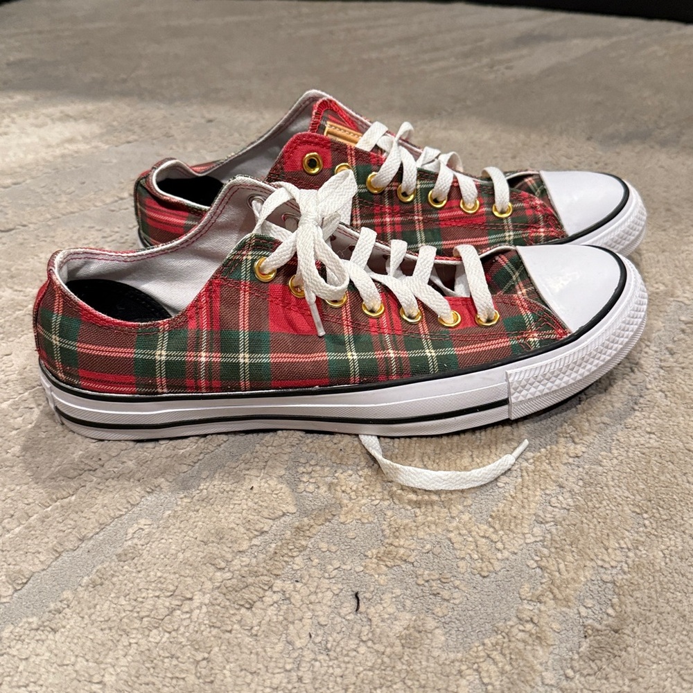 CONVERSE All-Star Christmas limited color plaid men’s size 8.5 women’s 10.5 EUC